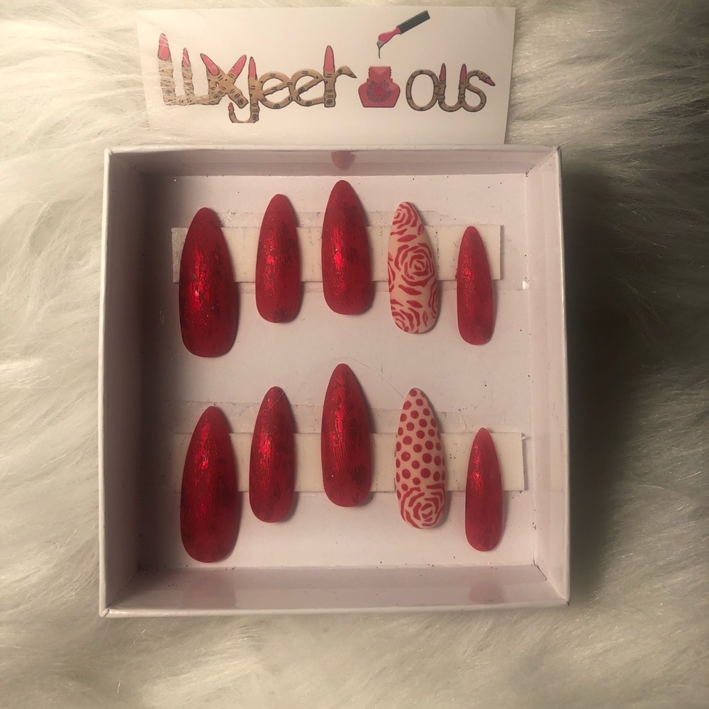 10 piece press on nails